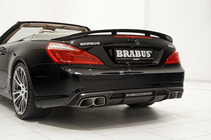 Deflector and tailpipes - Brabus 800 Roadster