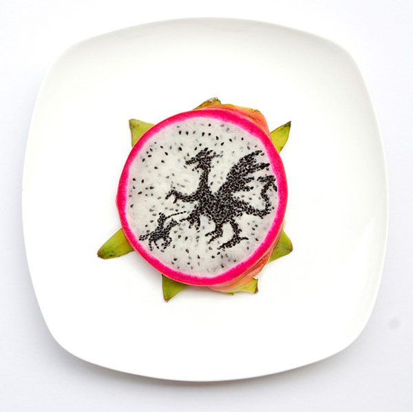 The result: Dragon from the black seeds of the Dragon fruit - Hong Yi
