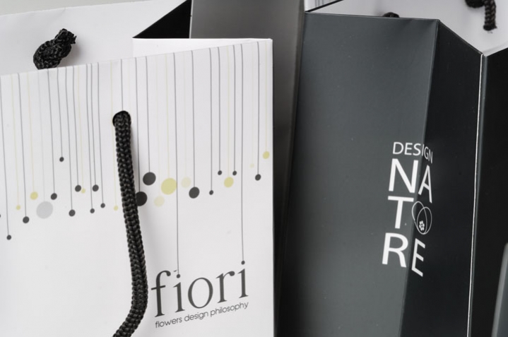 A closer look at the print on the gift bags - Fiori Flowers