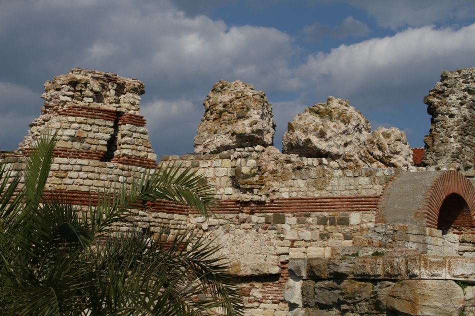 Nessebar - A harmony of ancient beauty and modern life, Mesembria fortress