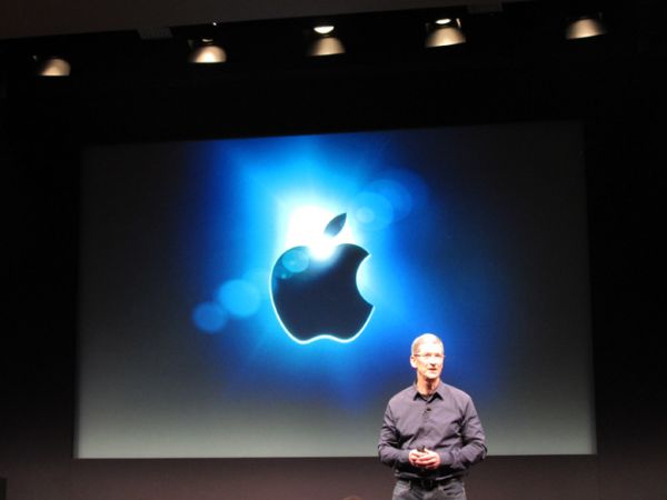 Presentation of the new iPhone 4S