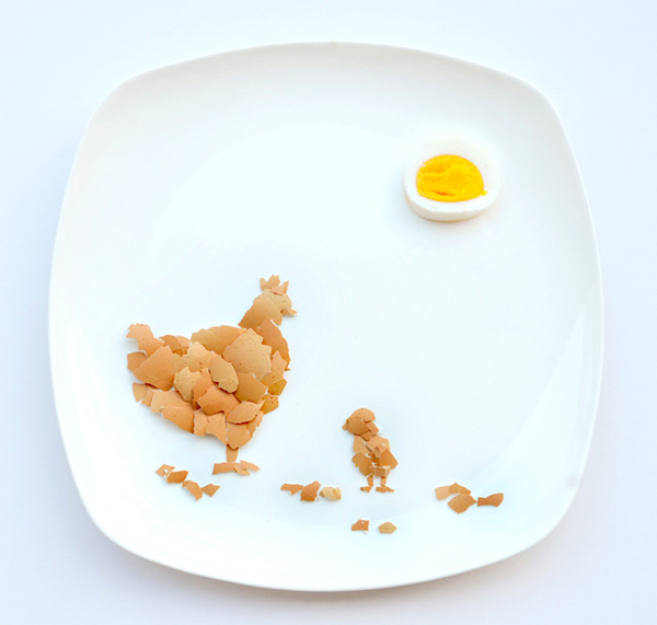 Hard-boiled egg and egg shells - Hong Yi